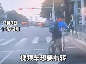 男孩骑车被后车按喇叭，生气堵车前不走，网友:年纪不大脾气不小