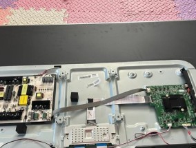 海信液晶电视黑屏故障解决方法（发现海信液晶电视黑屏问题，你需要了解这些！）