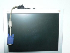 连接显示器的接线方法及注意事项（一步步教你正确连接显示器）