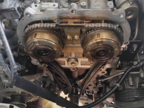 轩逸加大散热器的拆卸步骤是什么？