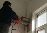 厨房油烟机排气孔清洗指南（如何彻底清洁厨房油烟机排气孔）