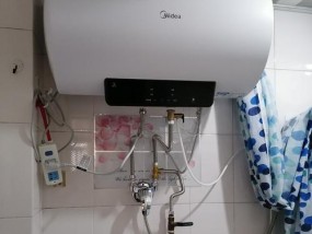 解读储水式电热水器显示故障的常见问题（从显示异常到故障排查）