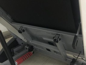 跑步机掉进异物怎么办（安全处理方法及预防措施）