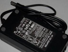 电脑显示器变压器故障及解决方法（常见电脑显示器变压器故障及维修技巧）