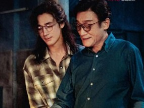 若《捕风追影》票房破20亿，会发生很多事，成龙将轻松打败甄子丹
