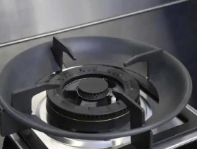 集成灶导热板爆炸的危害及原因分析（探索集成灶导热板爆炸的根源）