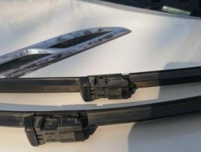 电视屏幕玻璃罩拆卸方法是什么？需要注意什么？