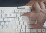 铁手鼠标适配器放置位置有讲究吗？