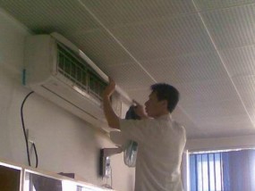 中央空调安装后未接电怎么办（解决中央空调未接电的实用方法）
