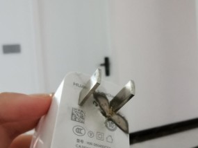 电脑充电器爆炸后如何安全修理？