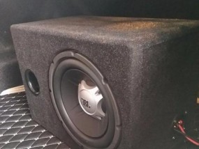 卡罗拉低音炮箱拆解步骤？拆卸后如何保养？