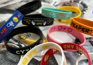 篮球手环使用方法是什么？如何通过手环记录运动数据？