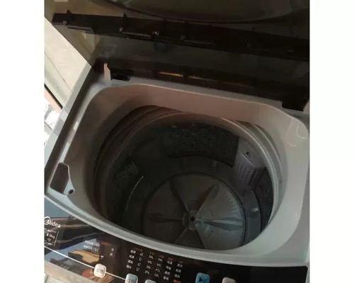 波轮洗衣机不排水的原因及解决方法（了解波轮洗衣机不排水的常见问题及解决办法）  第2张