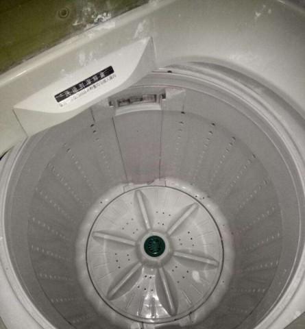 三洋洗衣机不能脱水的维修办法（解决洗衣机不甩干问题的有效方法）  第2张