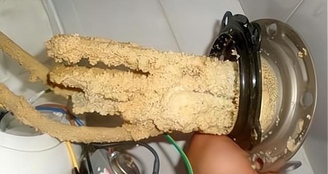 电热水器传感器坏了怎么办（解决方法与注意事项）  第2张
