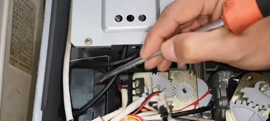 燃气热水器E3故障分析与解决方法（探究燃气热水器E3故障原因及修复技巧）  第3张