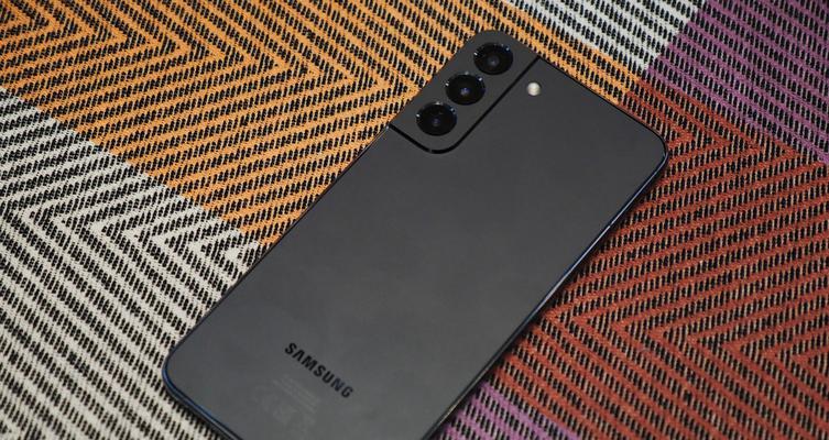2023年性能最好的手机是哪款？选购高性能手机需要注意哪些问题？  第3张