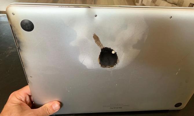 电脑充电器爆炸后如何安全修理？  第2张