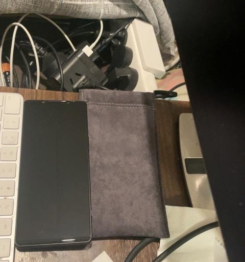 手机壳绒布材质好吗？使用体验如何？  第3张