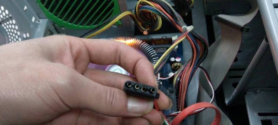 乐邦热水器面板盖开启步骤？操作中应注意什么？  第3张