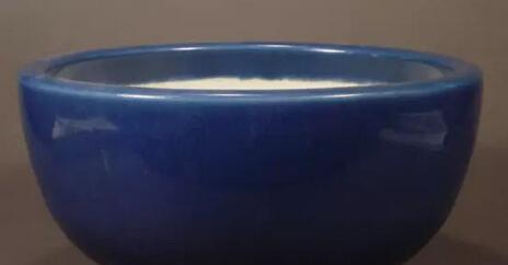 瓷器蓝色键盘是哪个品牌的产品？它的设计特点是什么？  第2张