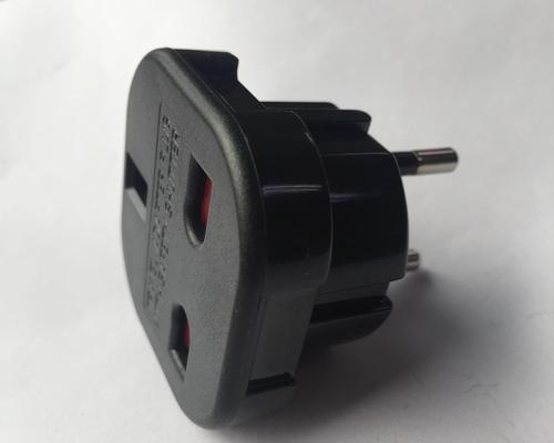 欧式插座转换器怎么用？使用转换器需要注意什么？  第1张