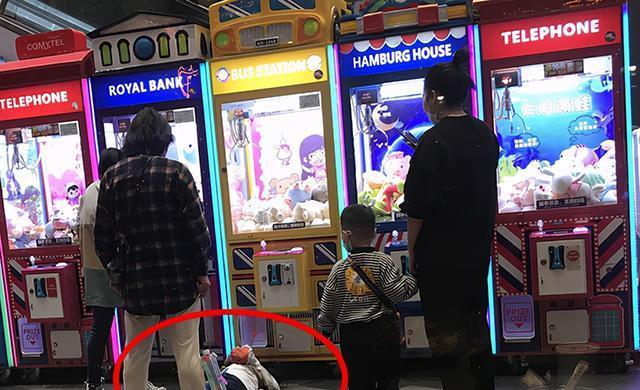 孩子哭闹要游戏机如何处理？  第2张