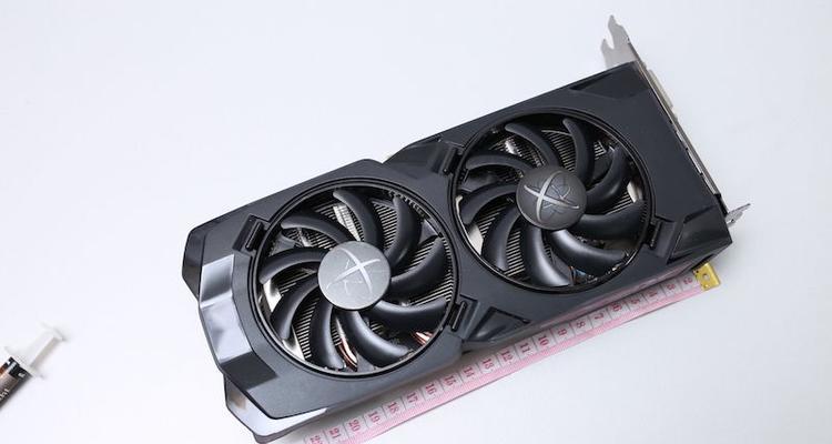 哪种显卡适合连接大屏幕电视？兼容性如何？  第1张