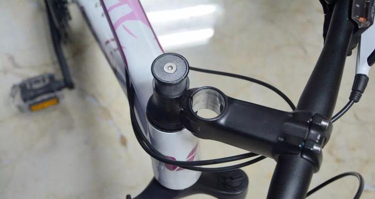 电瓶车脚踏板怎么收放？操作步骤是怎样的？  第2张