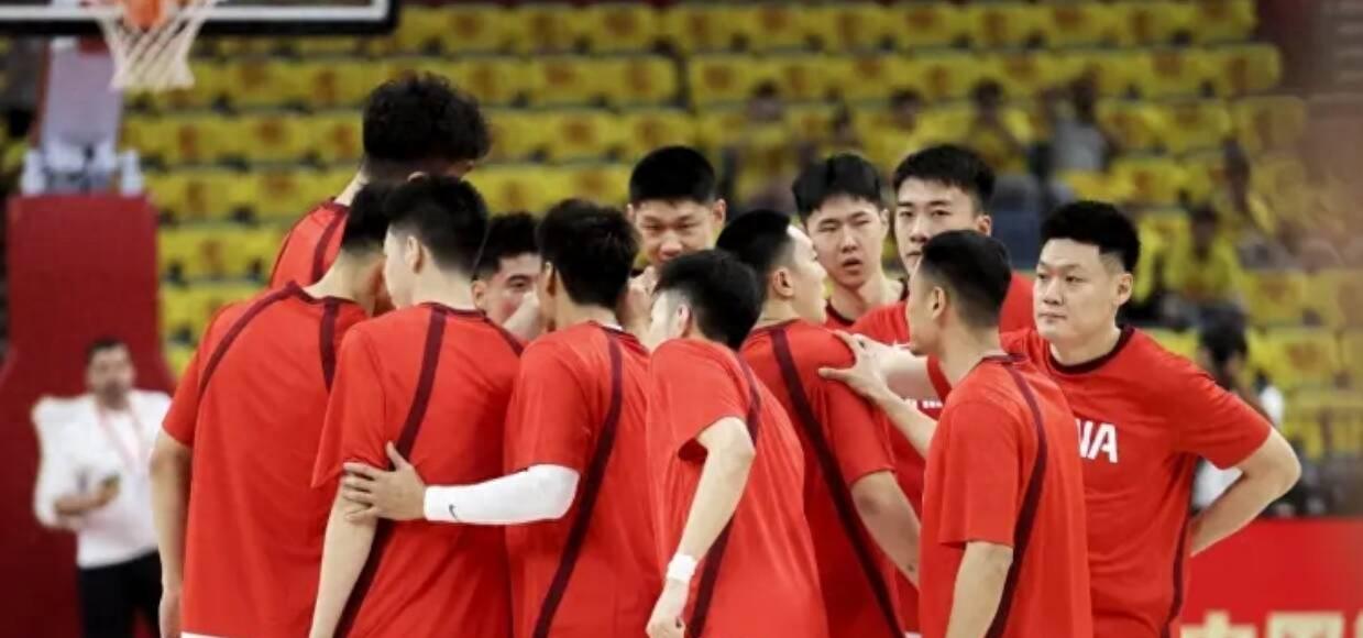 中国男篮vs波黑人员已定！CCTV5直播，这3人竟然无缘大名单  第1张
