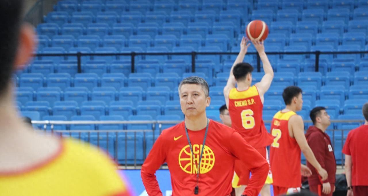 CCTV5直播，中国男篮VS沙特，新五虎出炉，胡金秋率队争开门红  第1张