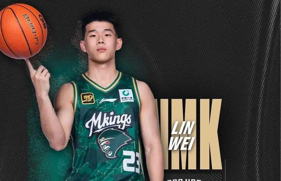 中国篮球再出一名NBA球员！继杨瀚森之后，22岁的他和篮网签约  第2张