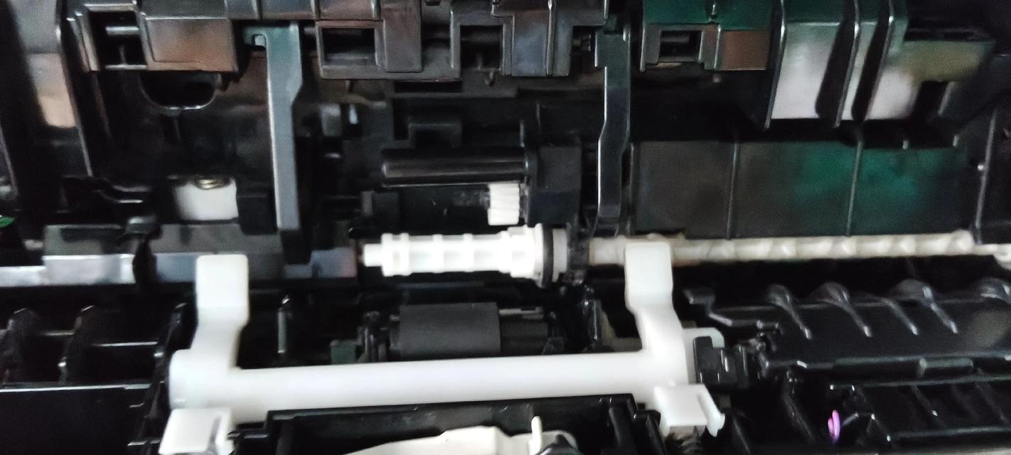 解决HP打印机卡纸问题的有效方法（快速解决HP打印机卡纸问题的关键技巧）  第2张