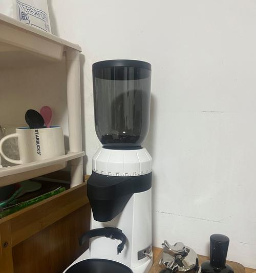 惠佳咖啡机常见故障解决办法（故障解决办法和维修技巧，让你的咖啡机焕然一新）  第1张