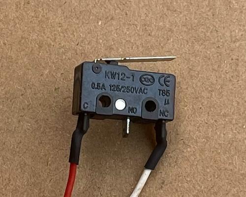 燃气热水器微动开关的作用及使用方法（了解微动开关，轻松掌握燃气热水器的开关操作）  第1张
