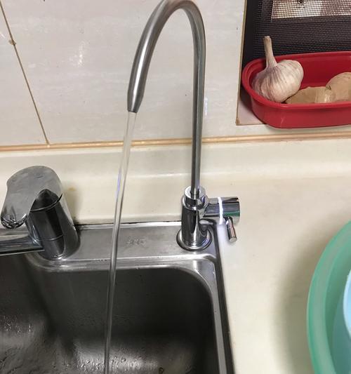 净水器电线响声的原因及解决方法（探究净水器电线响声的来源）  第1张
