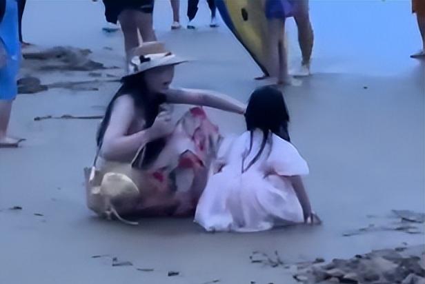 男子三亚溺亡后续，漂亮妻子崩溃大哭，女儿目睹全程，网友不同情  第4张