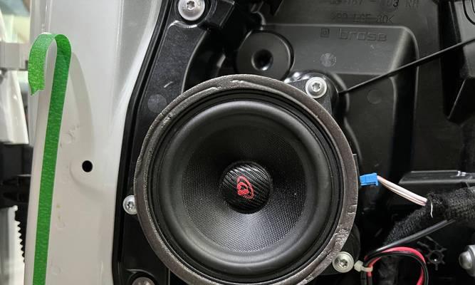 哪些车有小音箱喇叭？这些车的音响效果如何？  第3张