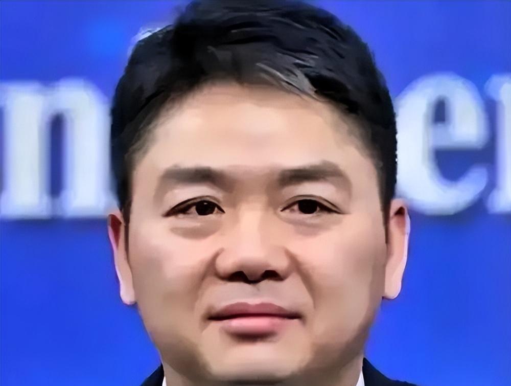 一觉醒来，刘强东“天塌了”！和老乡喝断片做鬼脸卖萌，全网疯传  第13张