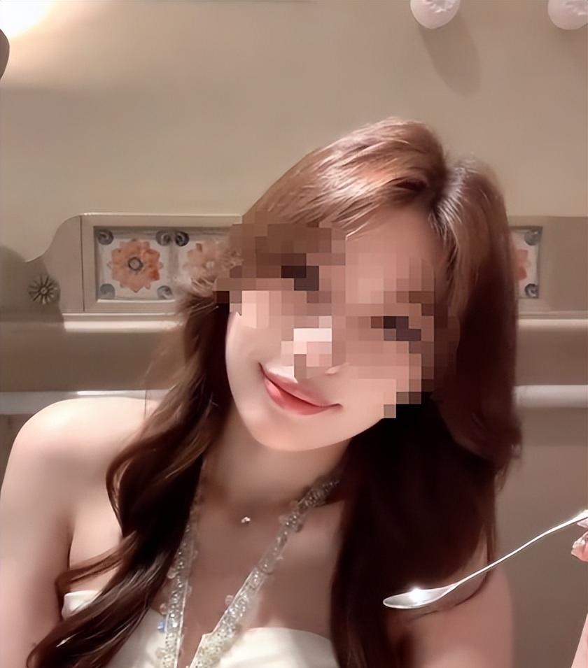 女孩曝景德镇出租车宰客，司机辱骂还抢手机，报警后态度更恶劣  第2张